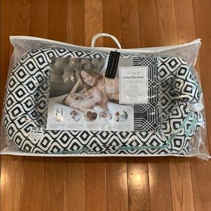 Deluxe Plus DockATot